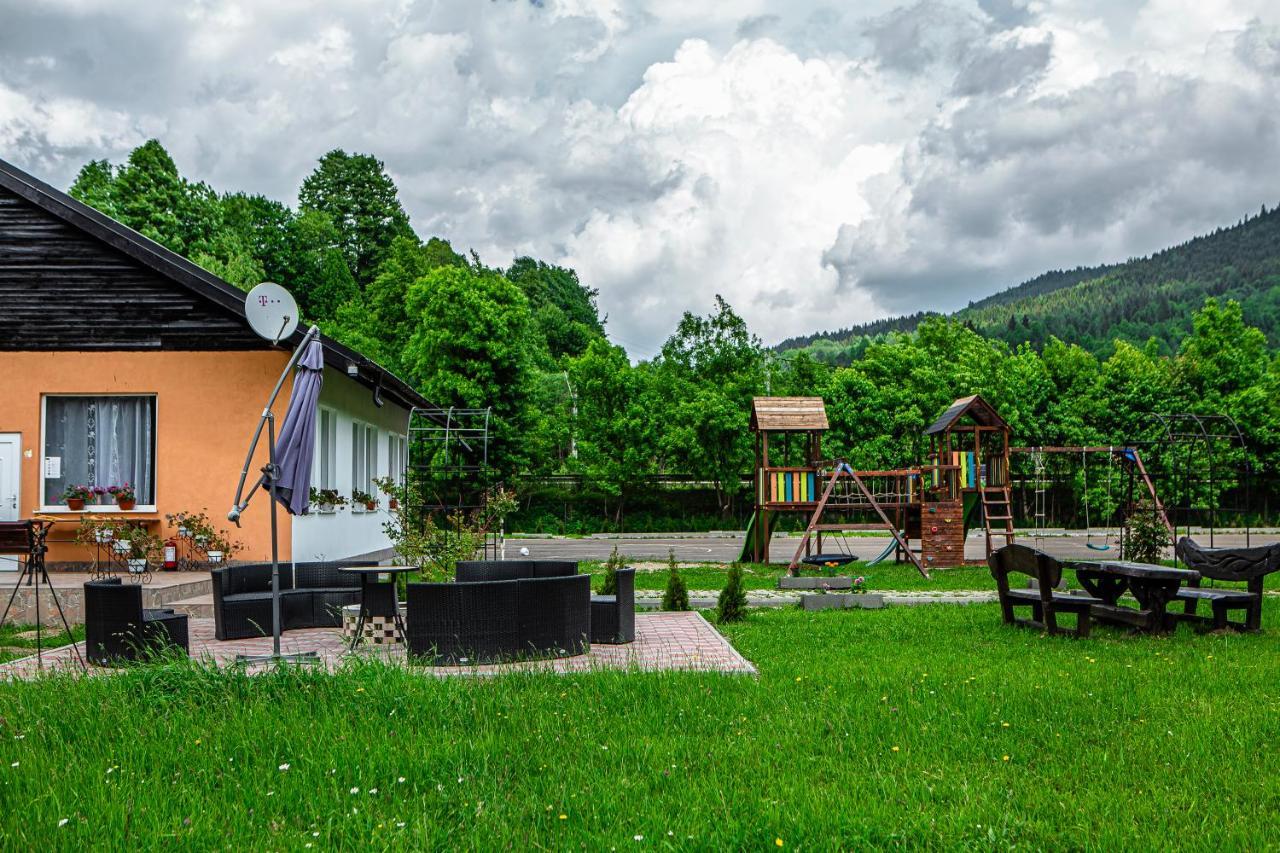 Pensiunea Arc Bucovina วามา ภายนอก รูปภาพ
